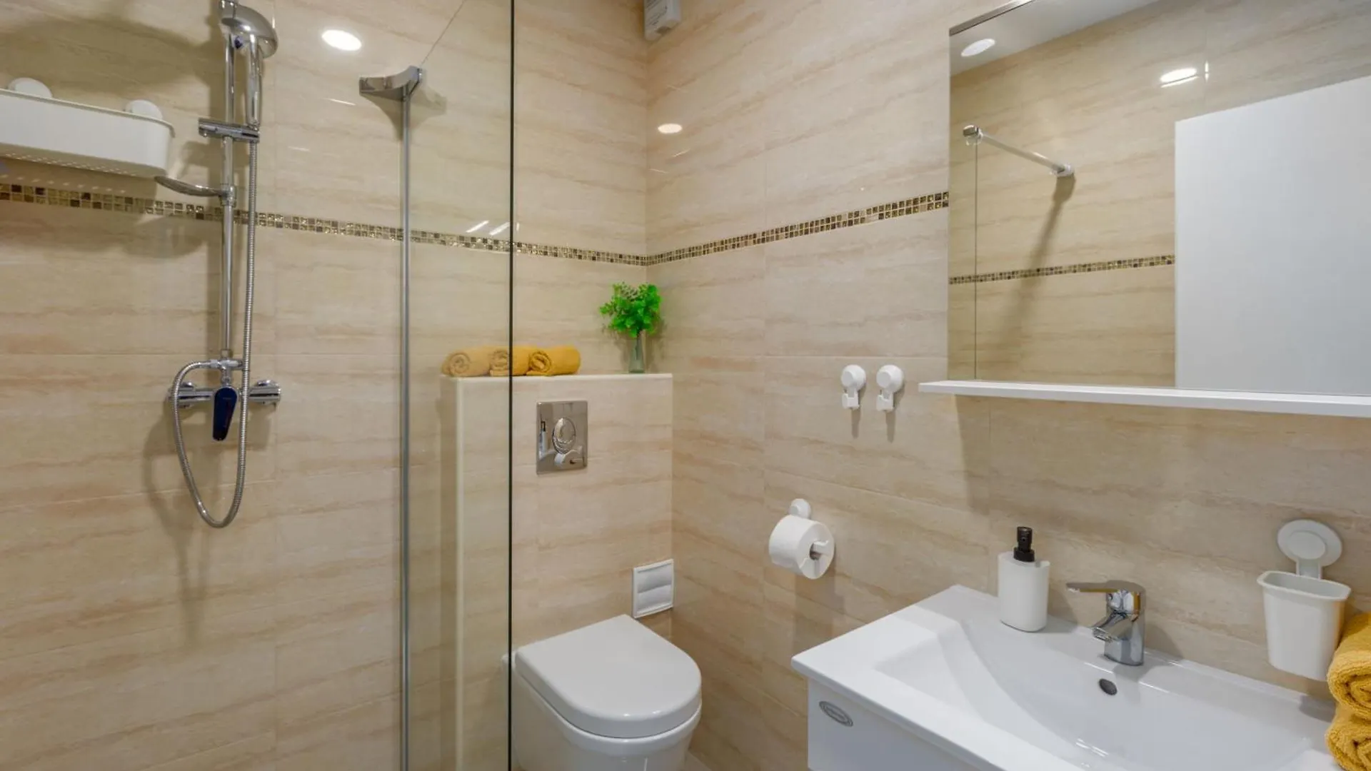 Klimatisierte Ferienwohnung Marica 2 Mit Balkon Porec 0*,  Croatia