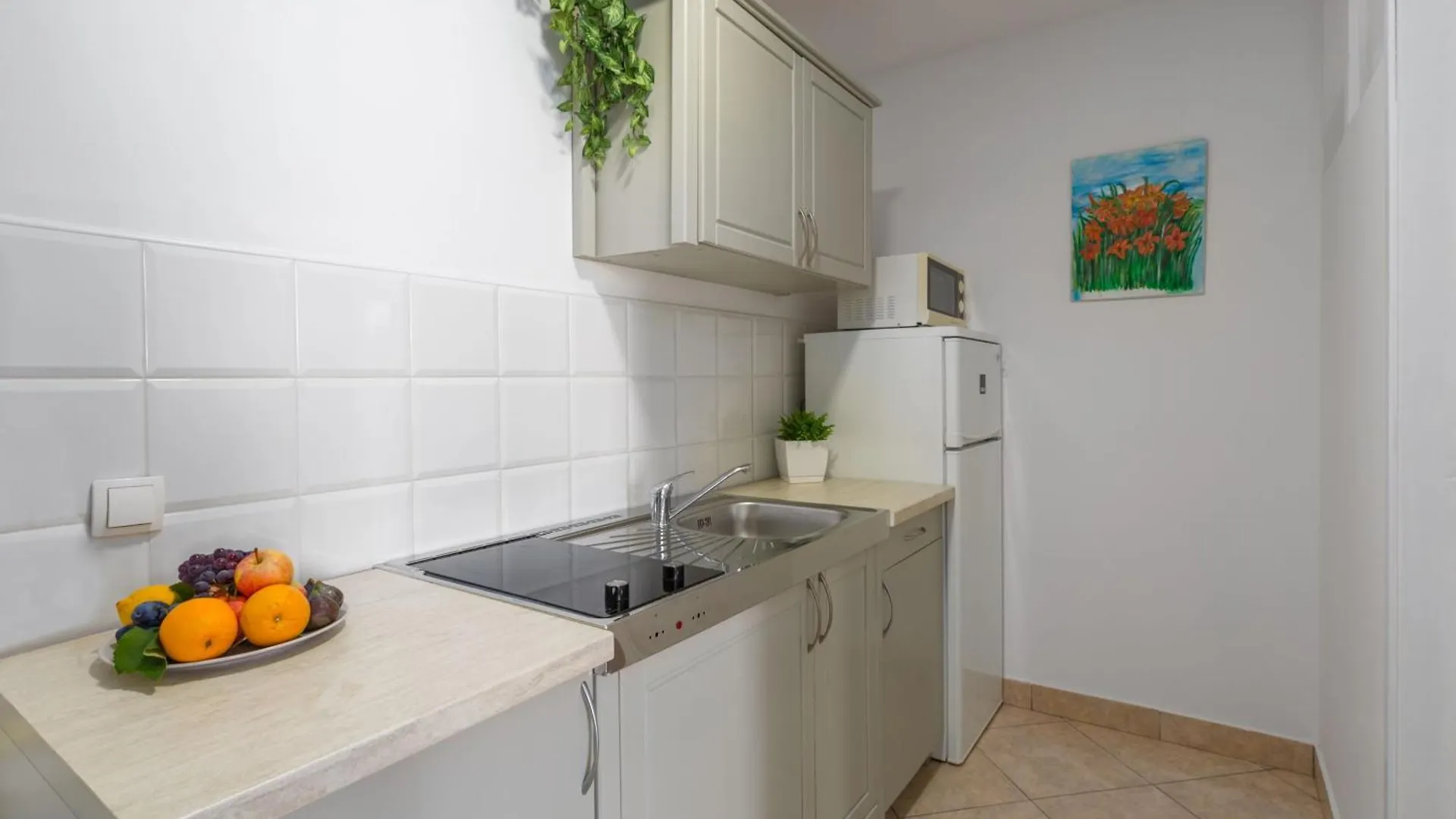 Klimatisierte Ferienwohnung Marica 2 Mit Balkon Porec Apartment